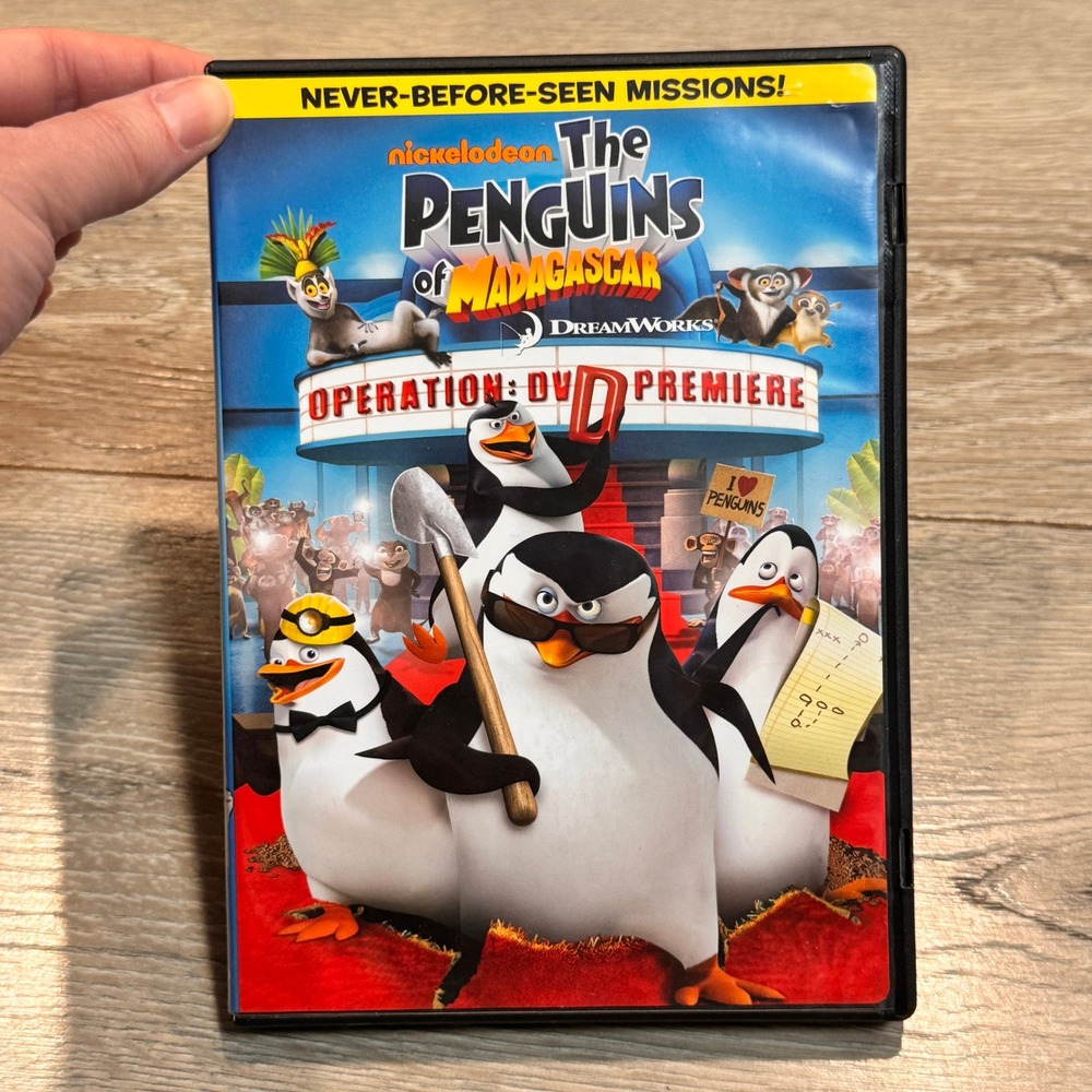 Nickelodeon Penguins of Madagascar Operation‎ DVD Premiere Movie Disc 2010